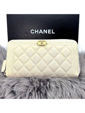 Chanel Wallet Boy Zip Around